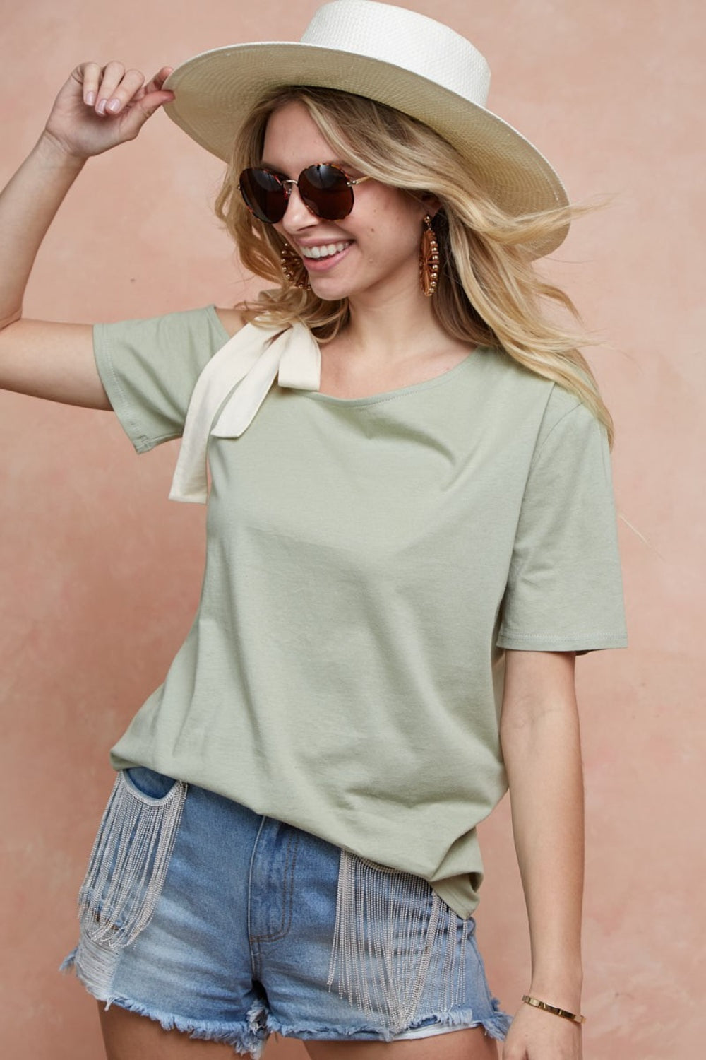 BiBi Tied Ribbon One Shoulder Short Sleeve T-Shirt